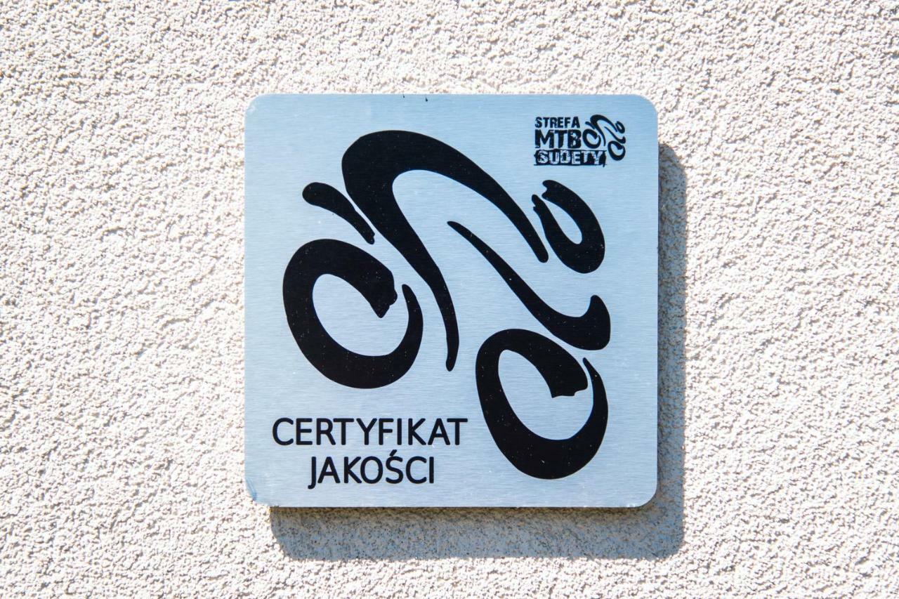 Agroturystyka "Pograniczna" Ober Wüstegiersdorf Exteriör bild
